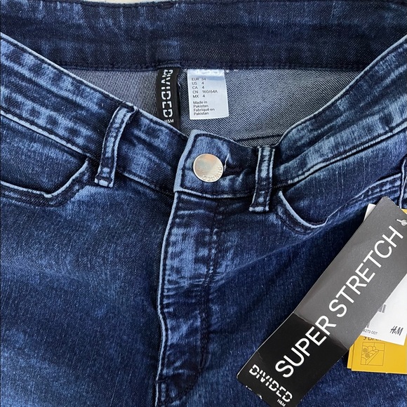 NWT Divided H&M Super Stretch Jeans - Picture 4 of 4